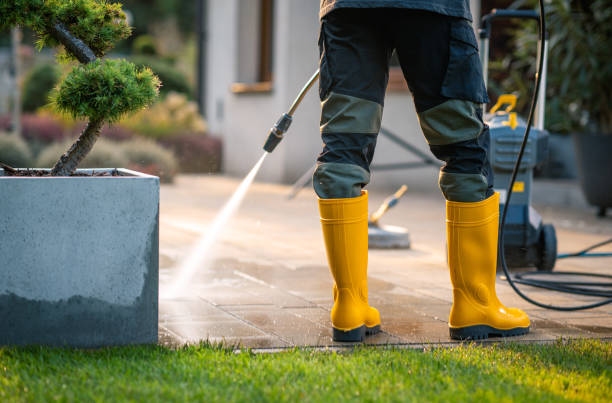 Best Deck Pressure Washing  in Severn, MD